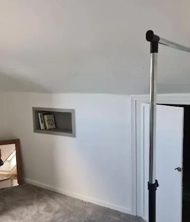 Cosey 1 Bedroom Loft With Free Parking 아파트 *